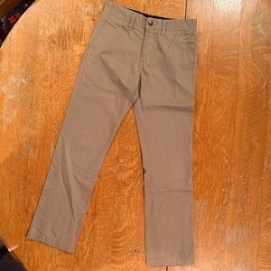 Boy’s Volcom Frickin Modern Tan Chinos Size 10/25